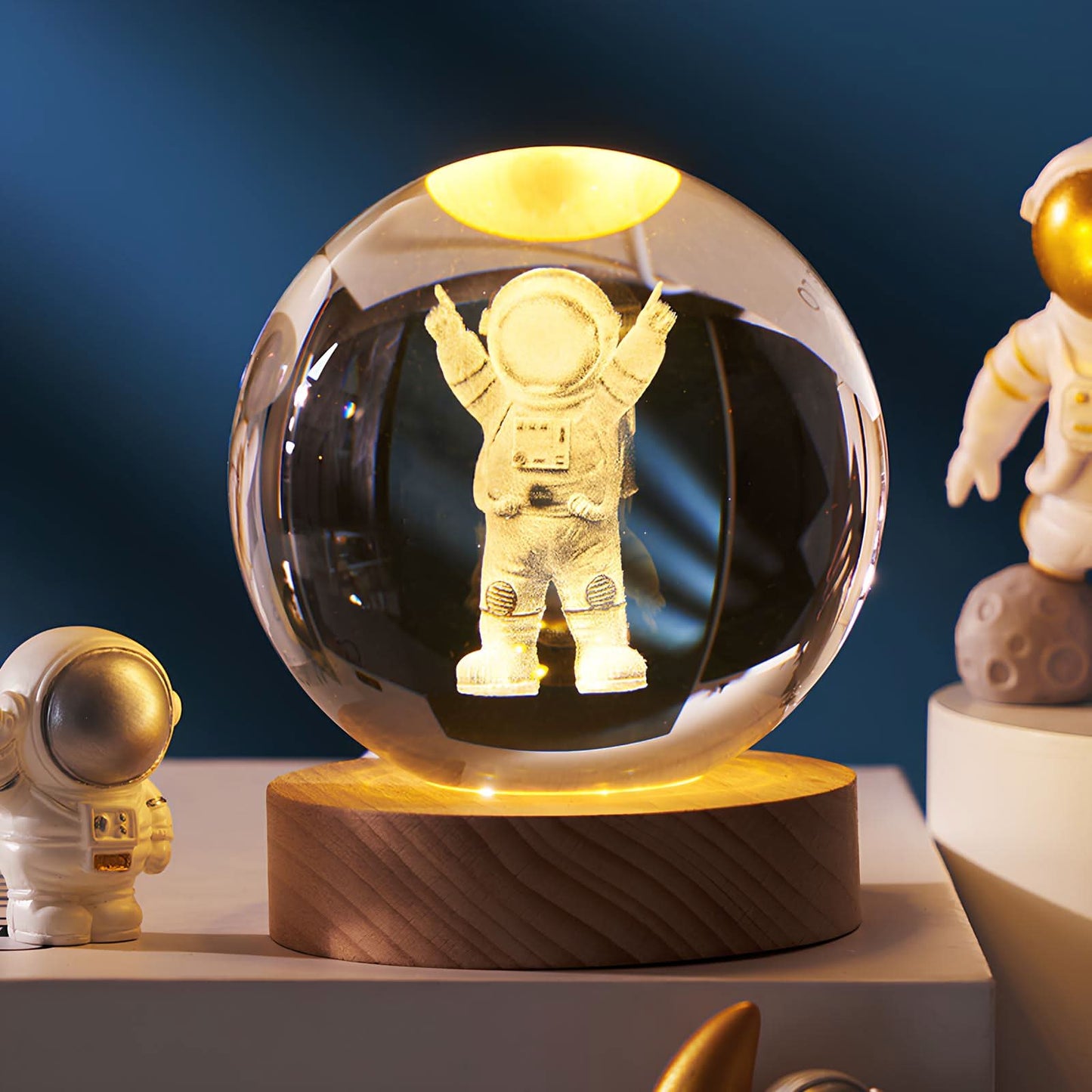 Skorter | Luminous Crystal Ball LED Night Light Decor