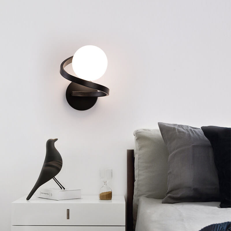 Skorter | Modern minimalist curved LED wall lamp with 1 light