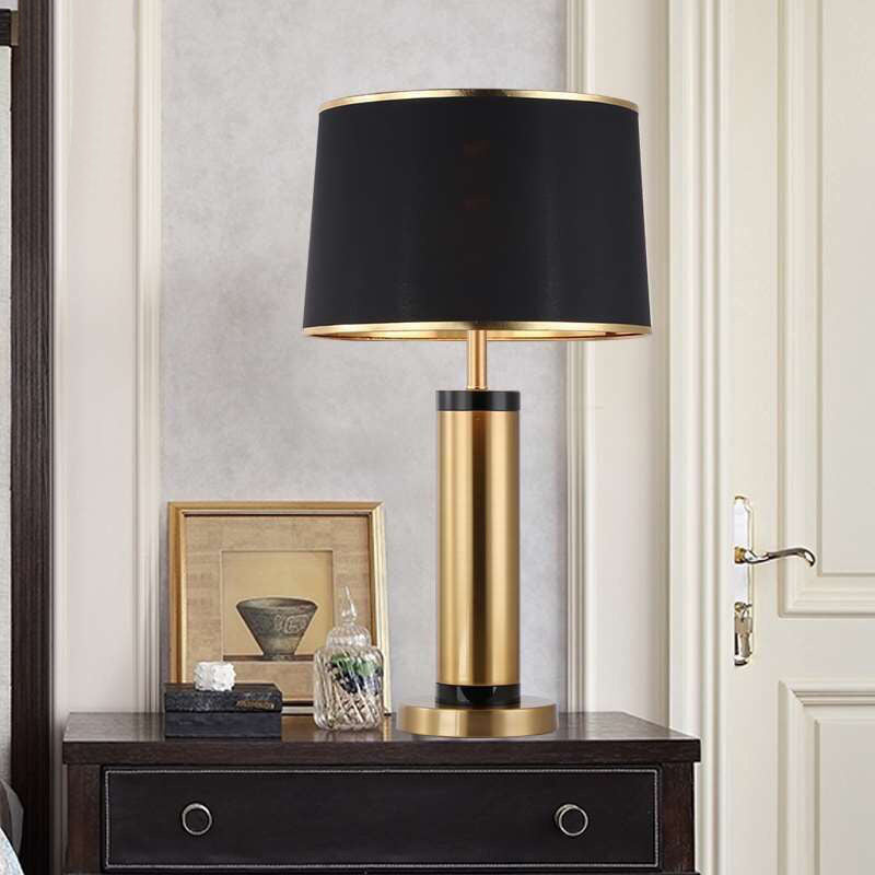 Skorter | Modern Transitional Cylinder Iron Fabric 1-Light Table Lamp for the Living Room