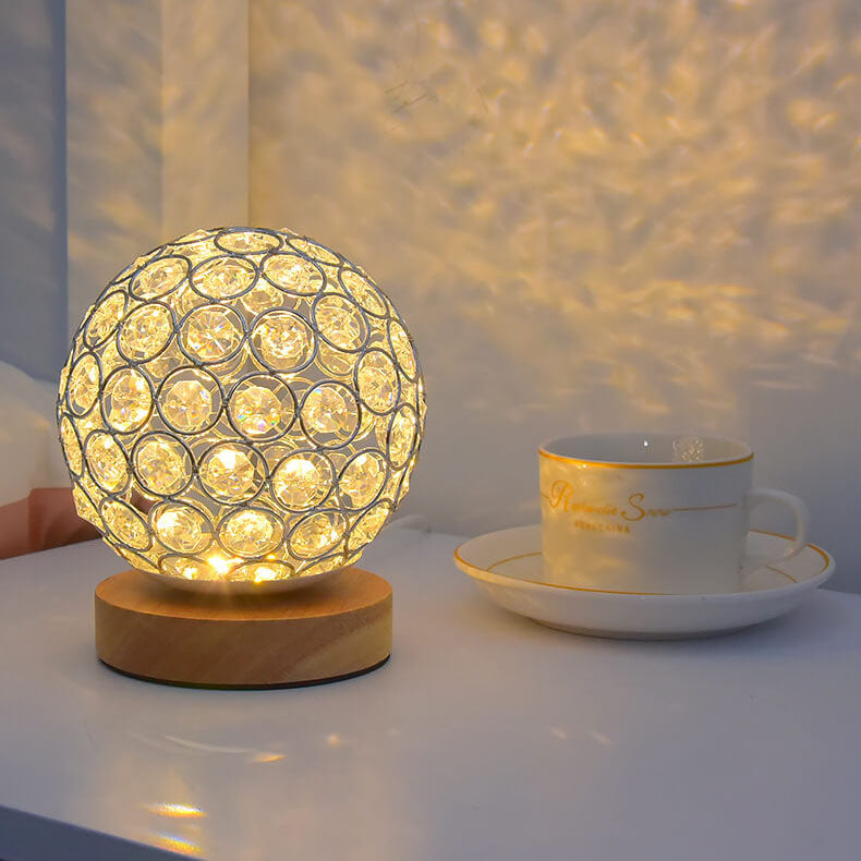 Skorter | Modern Minimalist Round USB rechargeable LED table lamp