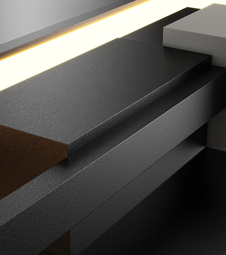 Skorter | Minimalist square LED wall lamp with iron and silicone frame