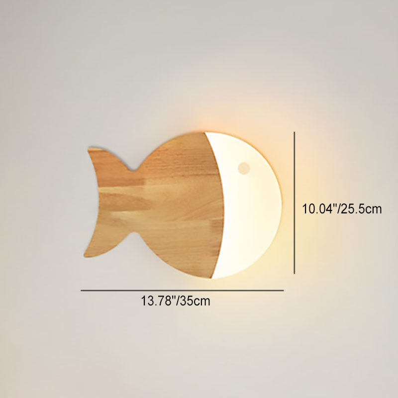 Skorter | Nordic Creative Simple Wood Art Small Fish LED Lamp