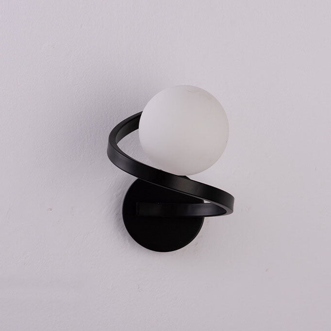 Skorter | Modern minimalist curved LED wall lamp with 1 light