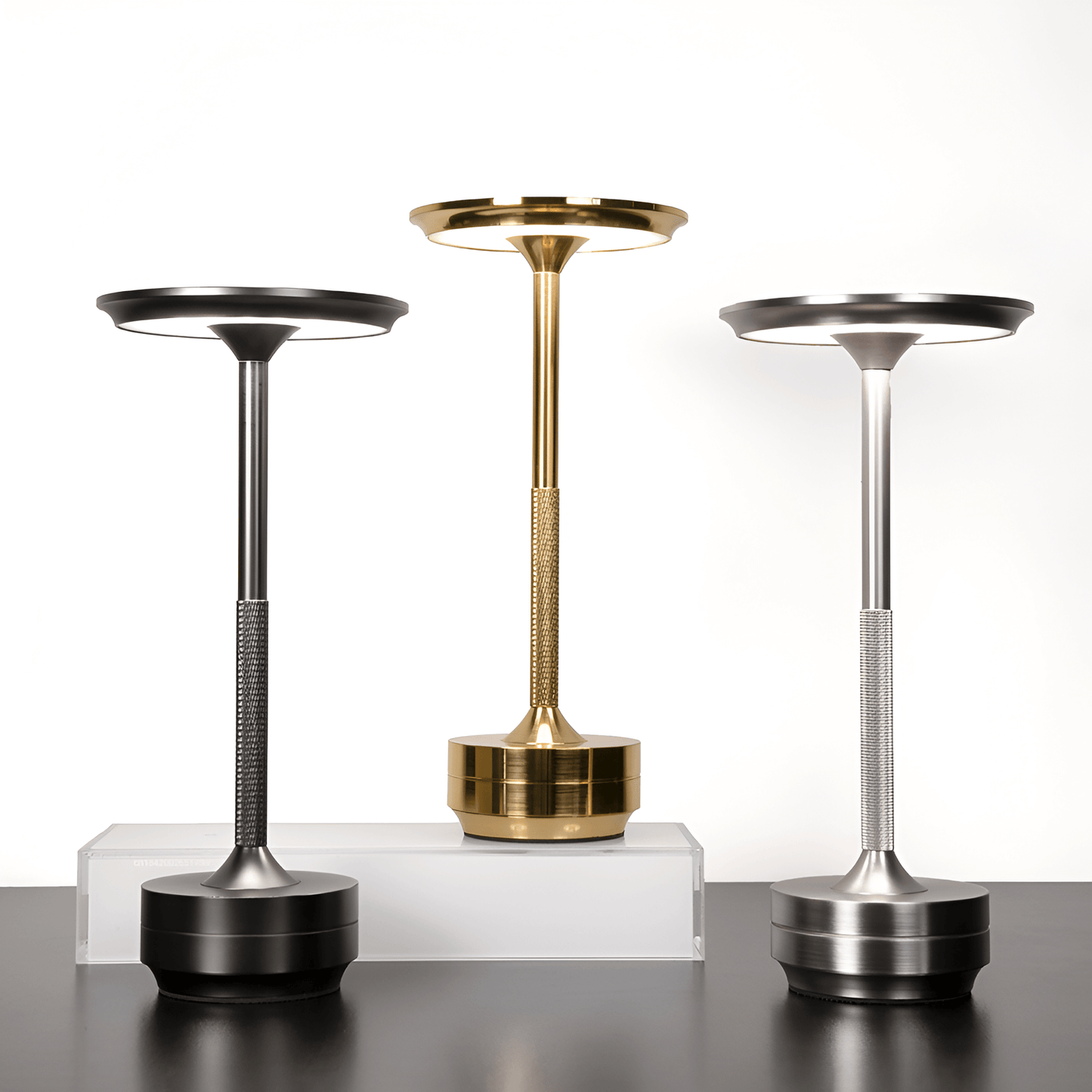 Skorter | AmiGlow Rechargeable Wireless LED Table Lamp