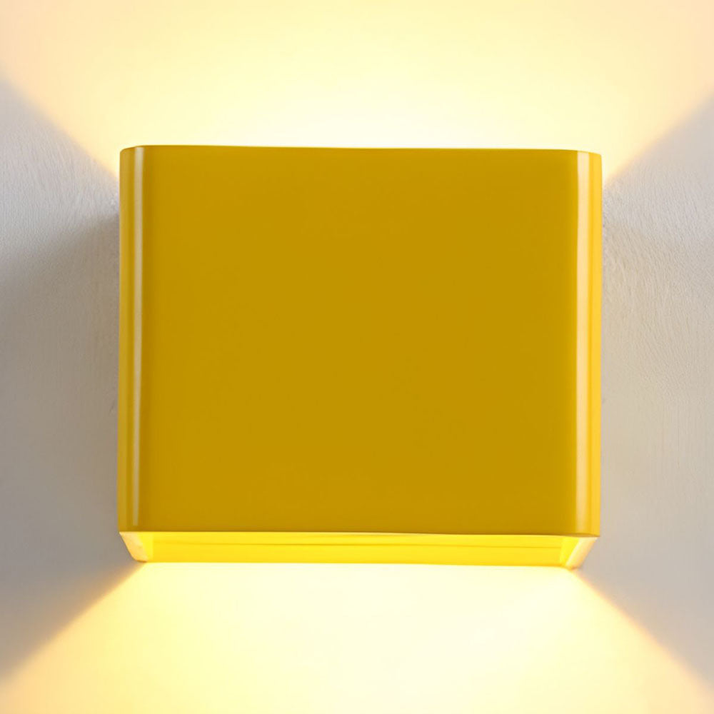 Skorter | Laurion – Modern Cube Wall Lamp | LED Ambient Lighting for Living Room & Bedroom