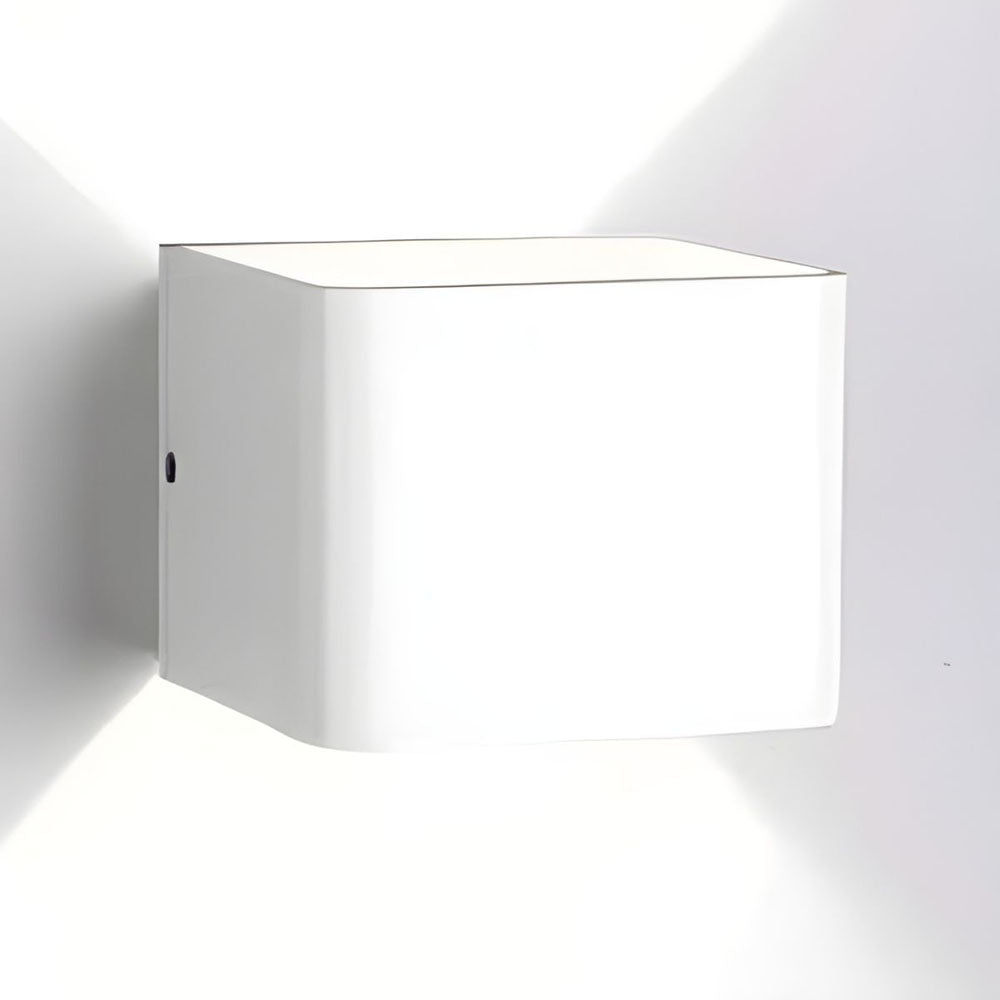 Skorter | Laurion – Modern Cube Wall Lamp | LED Ambient Lighting for Living Room & Bedroom