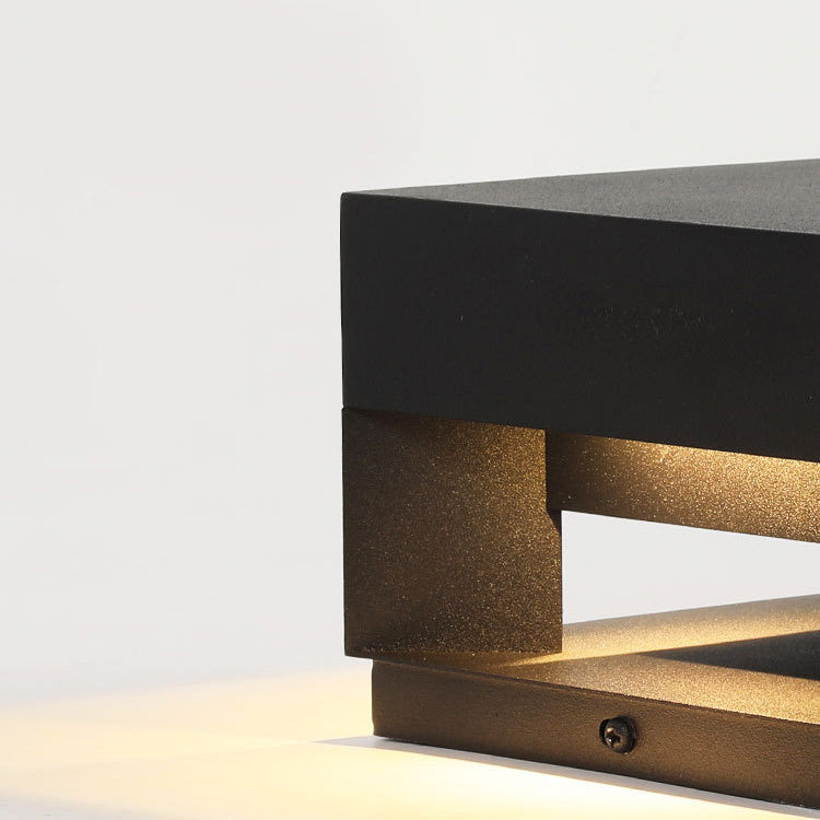 Skorter | LumaCast LED Outdoor Light | Modern Stainless Steel Lamp | Waterproof | Garden & Landscape Lighting