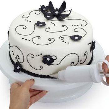 Skorter | 11" Talla Removal Rotating Cake Stand