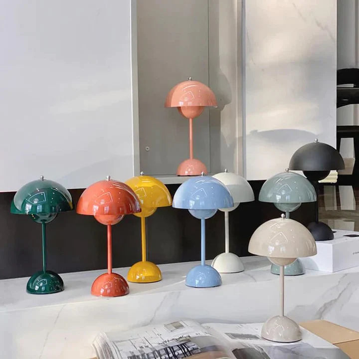 Skorter | Modern table lamp