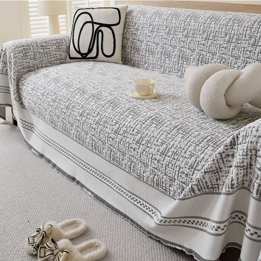 Skorter | Crystal Chill Sofa Cover