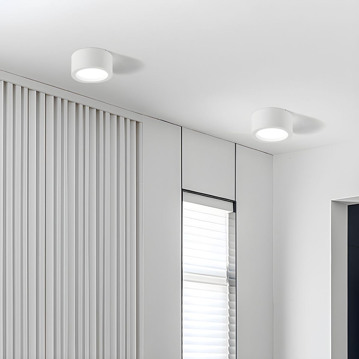 Skorter | LED Flush Mount Ceiling Light - Nordic Style Fixture for Indoor Spaces & Modern Home Decor