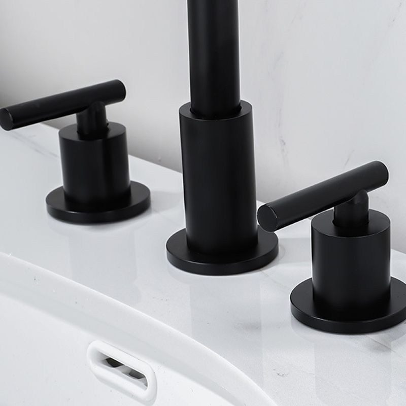 Skorter | Modern 2-Handle Bathroom Sink Faucet 3-Hole Widespread Bathroom Faucet