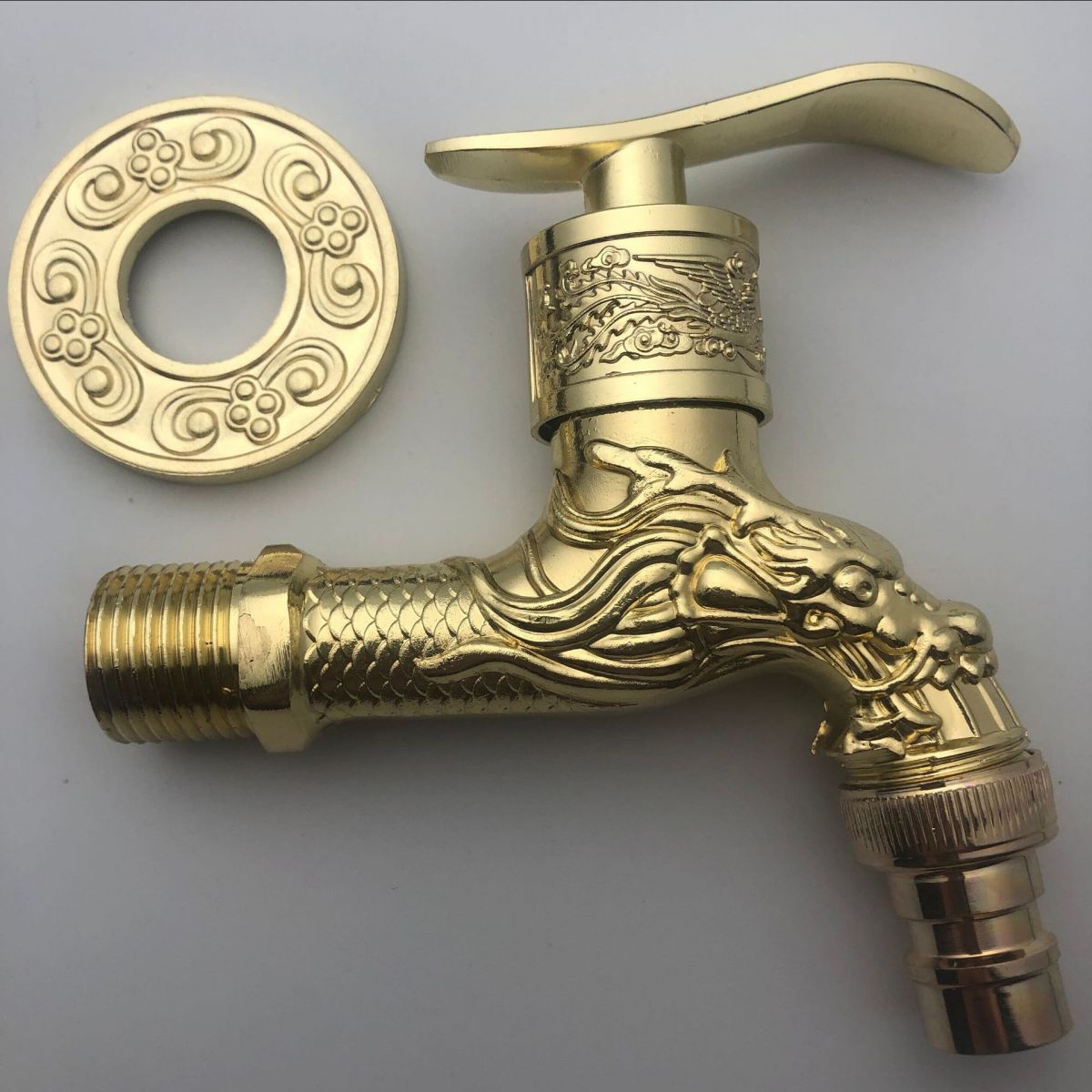 Skorter | Vintage Classic Basin Mixer Zinc Single Lever Dragon Engraving Wall Mounted Tap