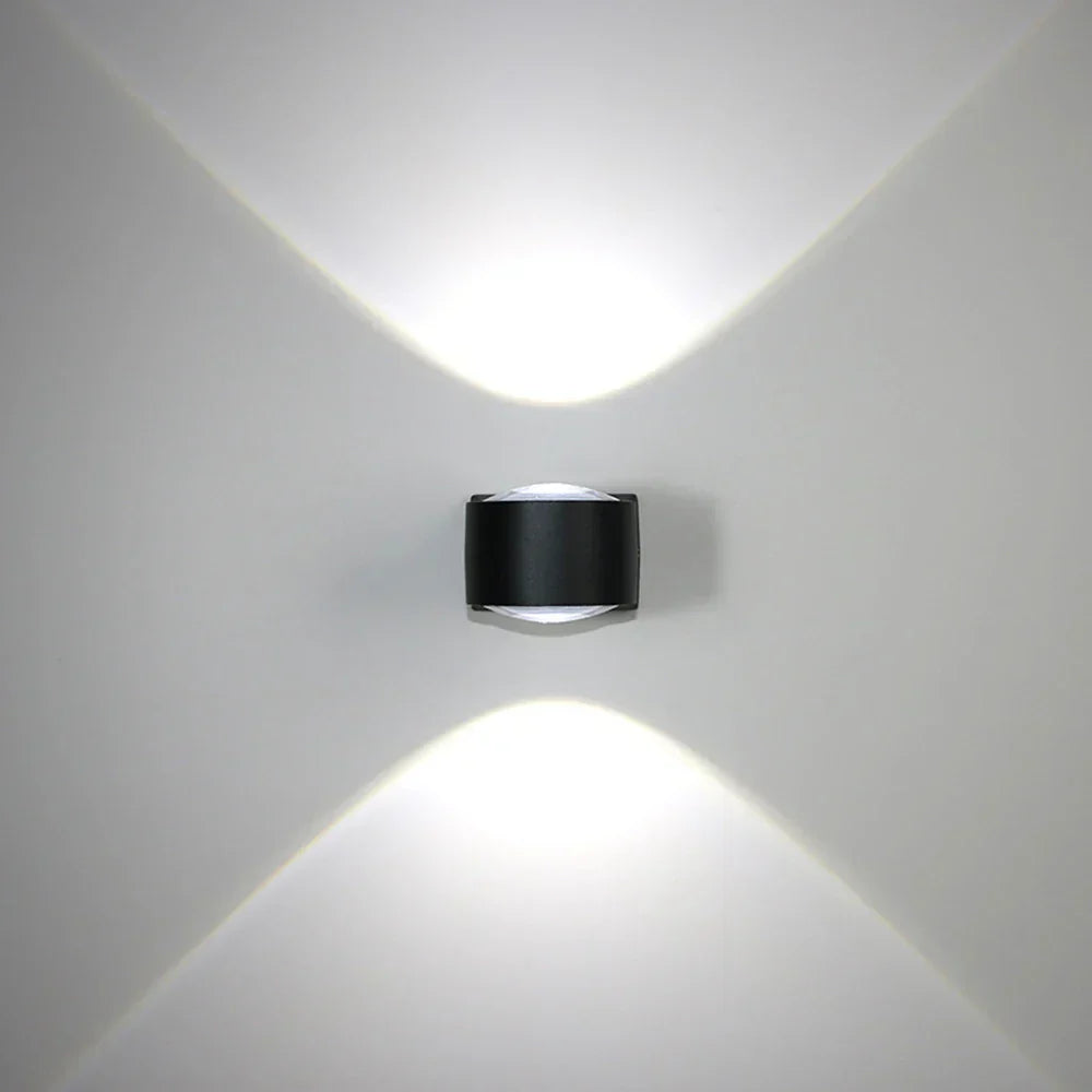 Skorter | AquaShield - Waterproof Aluminum garden lamp