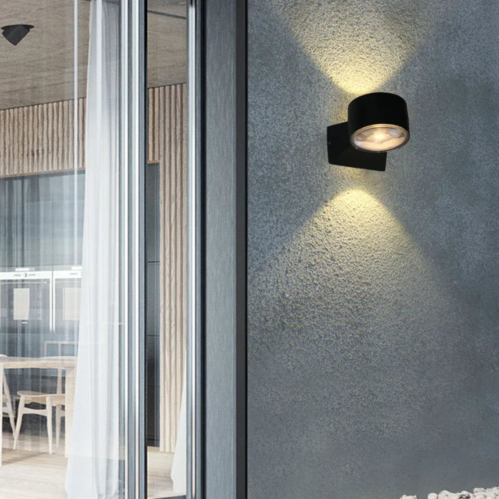 Skorter | AquaShield - Waterproof Aluminum garden lamp
