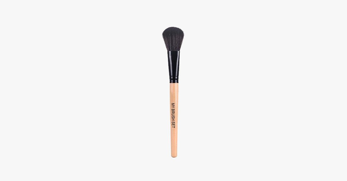 Skorter | Blush Brush – Because rosy cheeks never go out of style