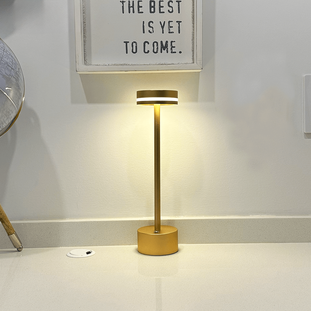 Skorter | LuxeLight - Wireless table lamp