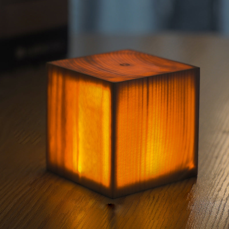 Skorter | LumiHout - LED Table Lamp with Battery and Touch Control