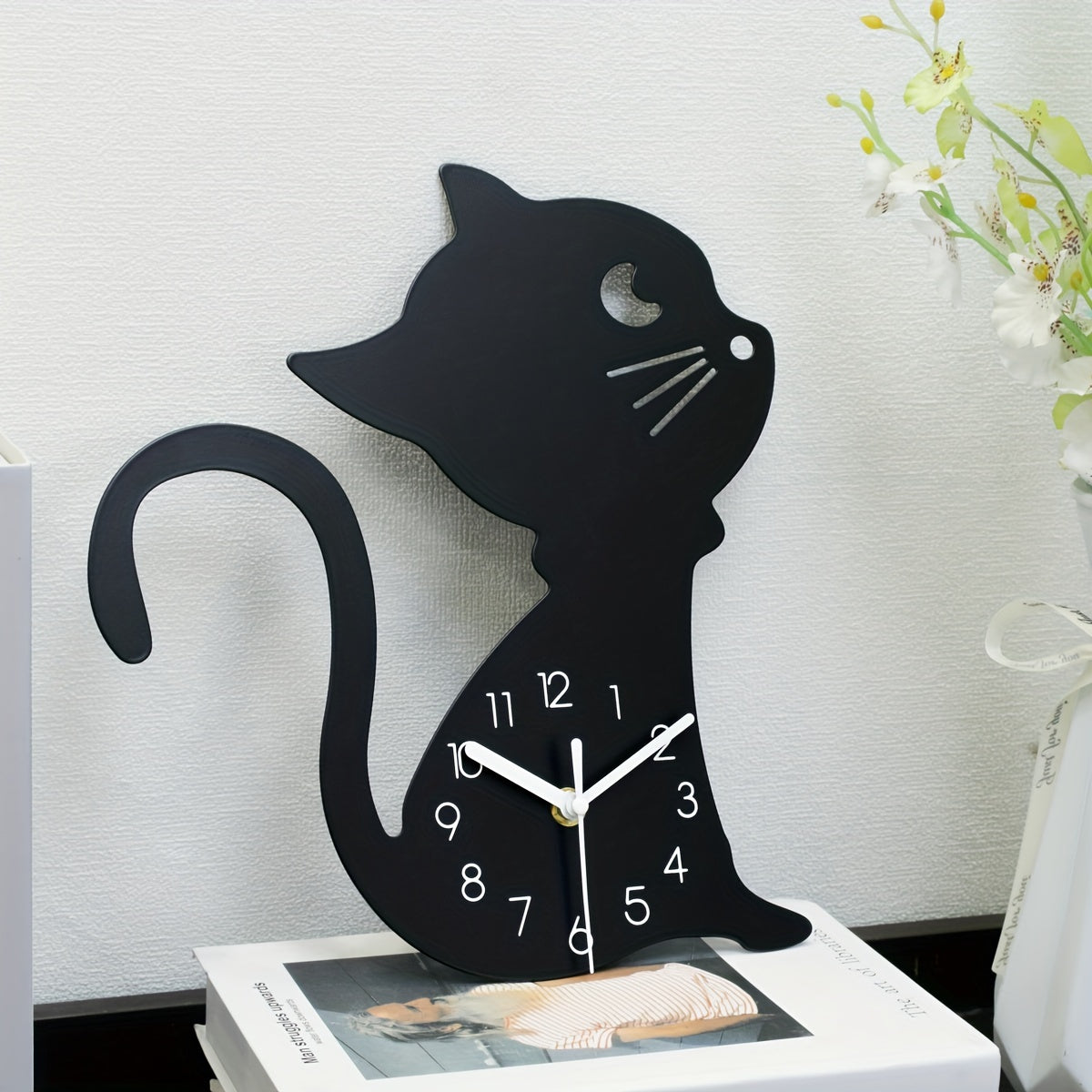 Skorter | ModernPaws - Creative Cat Wall Clock for Stylish Interior