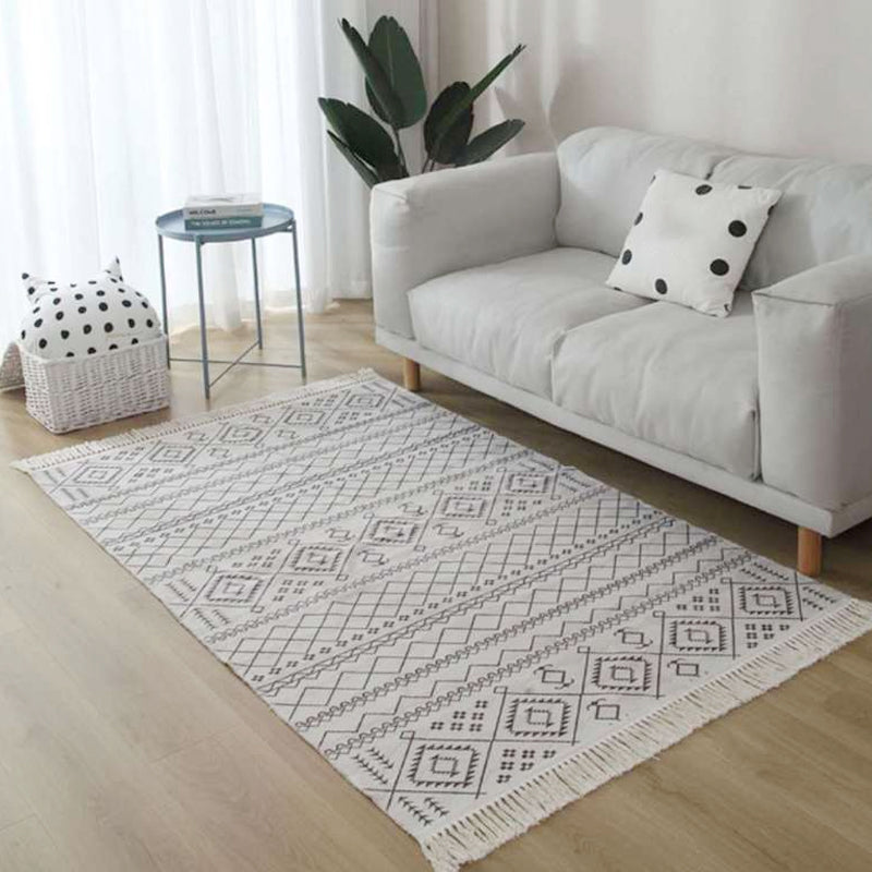 Skorter | Americana Tribal Pattern Rug Black and White Linen Rug Machine Washable Fringe Area Rug for Bedroom