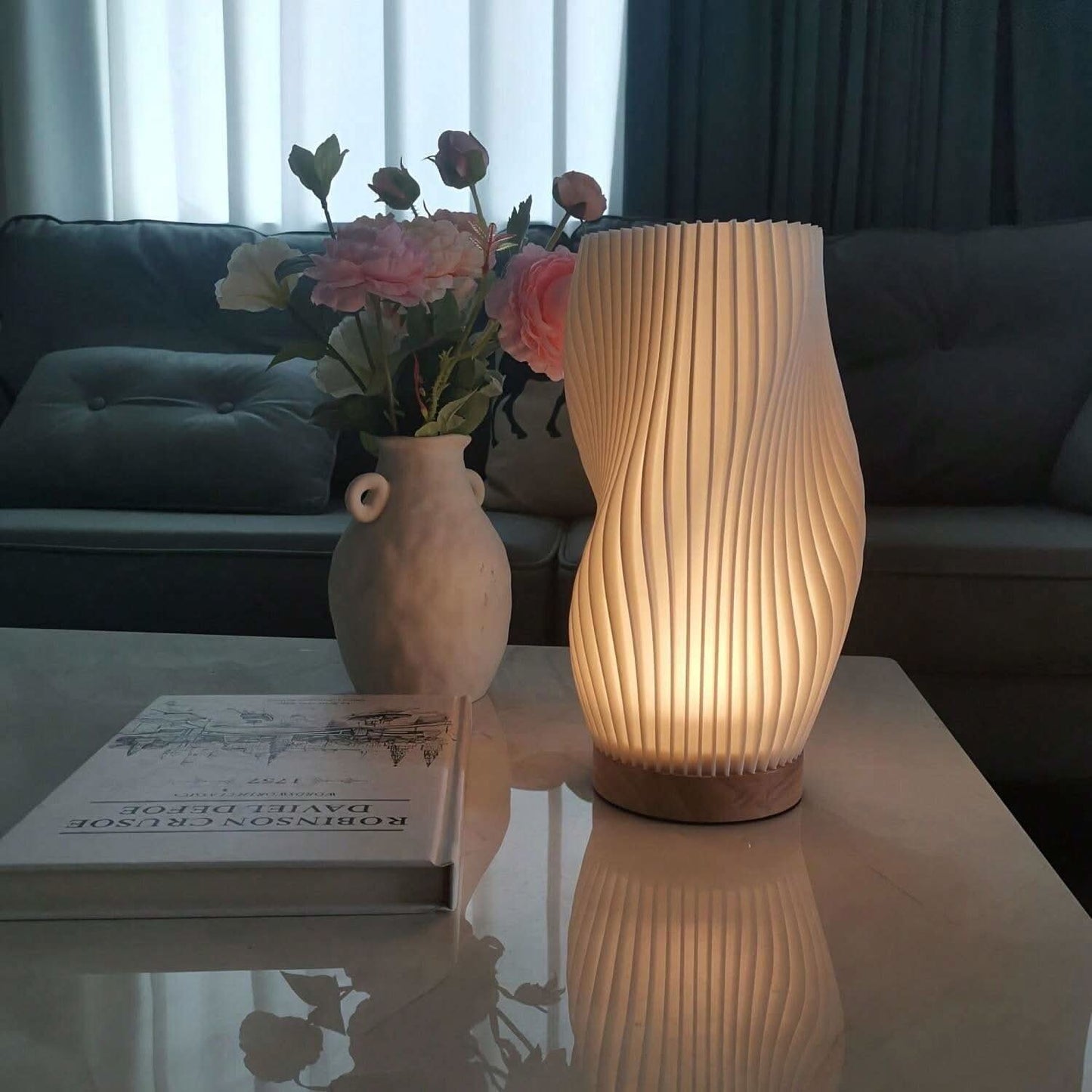 Skorter | Wavecrest Lamp – Sleek USB-Powered Dimmable Table Lamp