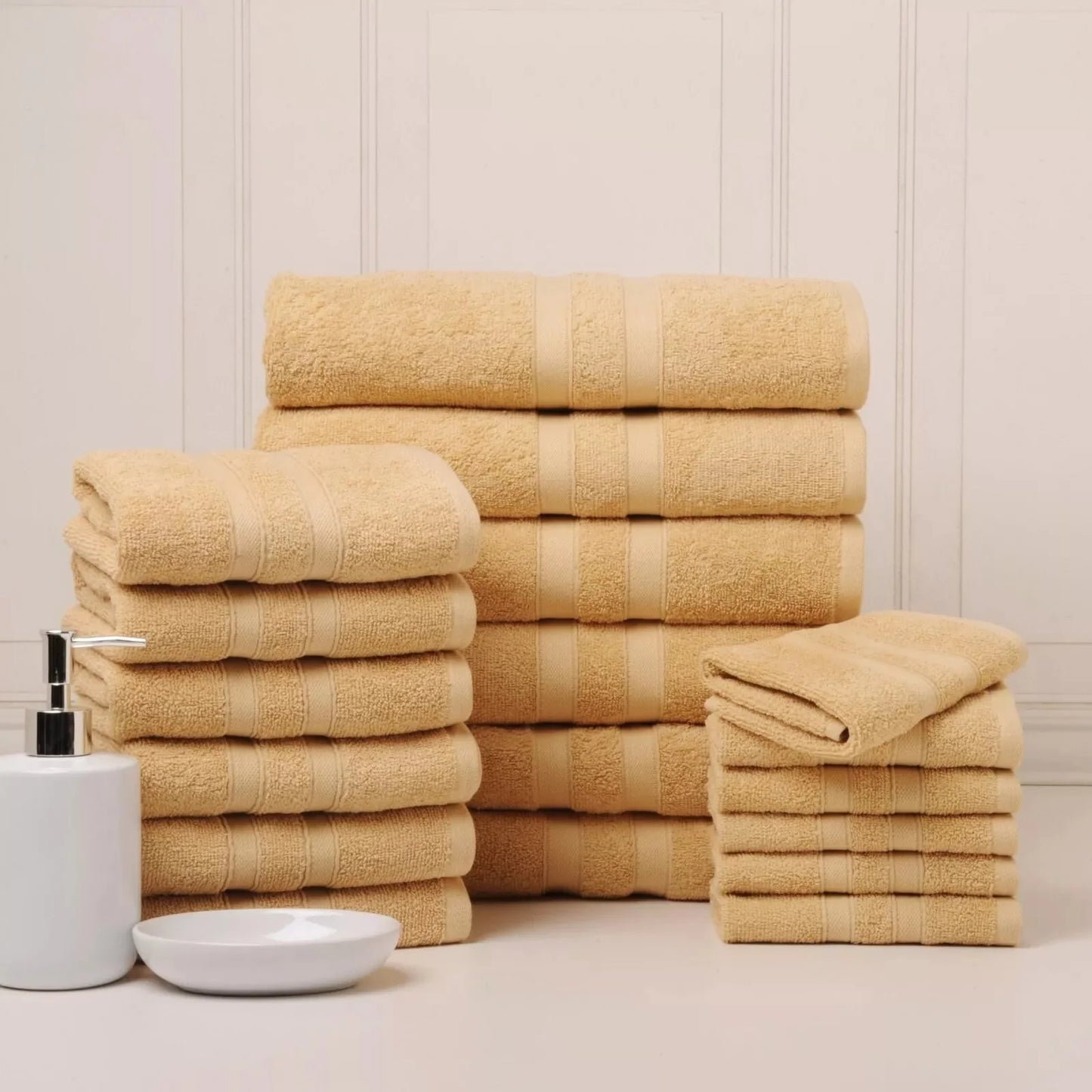 Skorter | 18-piece set: Bibb Home `Egyptian cotton towel set
