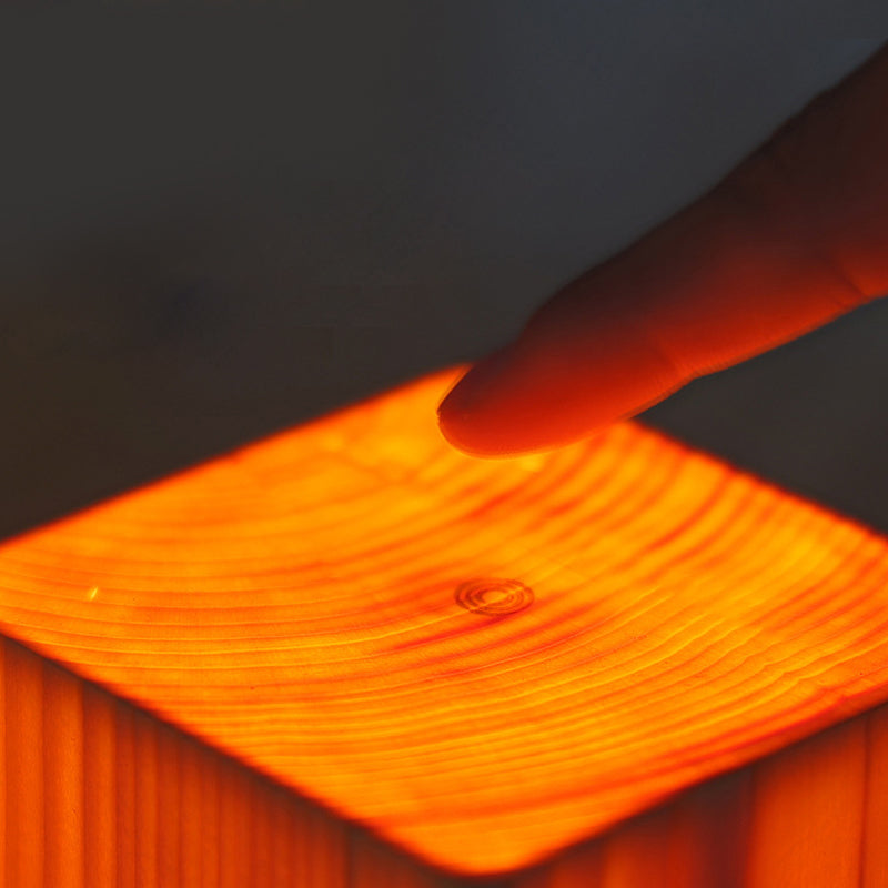 Skorter | LumiHout - LED Table Lamp with Battery and Touch Control
