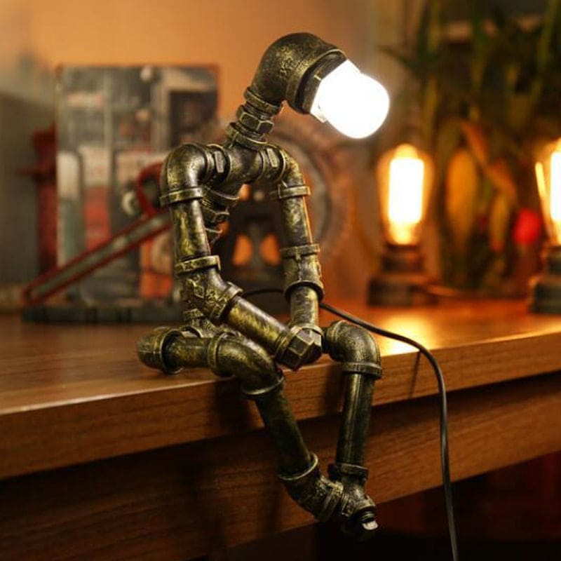 Skorter | RoboLume - Retro-Futuristic Robot Table Lamp