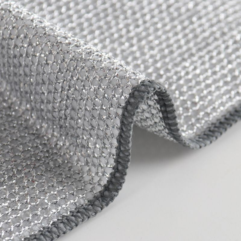 Skorter | Scratch-resistant wire mesh cloth