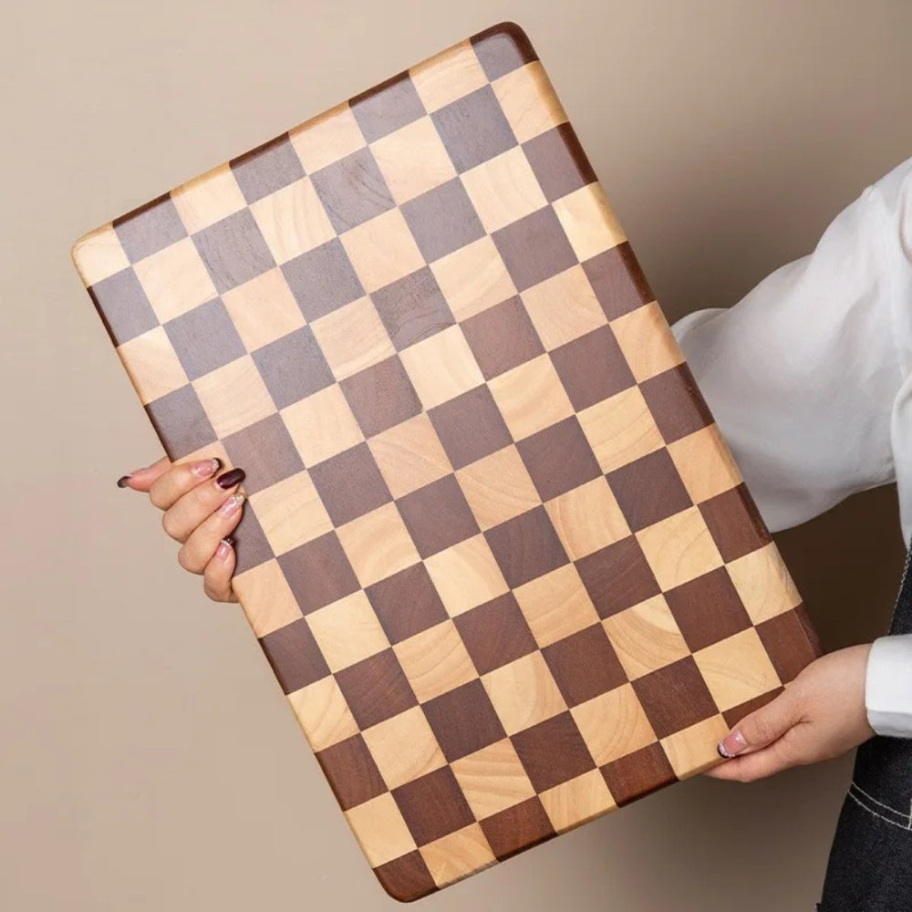Skorter | Chess-Inspired Acacia Wood Chopping Board