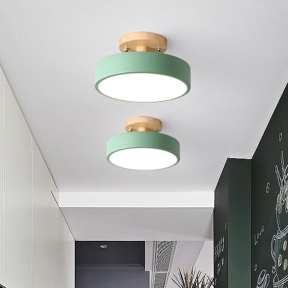 Skorter | Scandinavian round LED semi-flush mount ceiling light