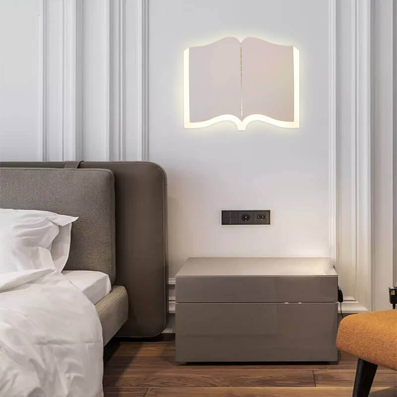 Skorter | Minimalist 1-light LED wall lamp in iron in book shape