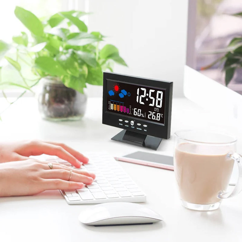 Skorter | LED Alarm Clock with Temperature and Humidity Monitoring