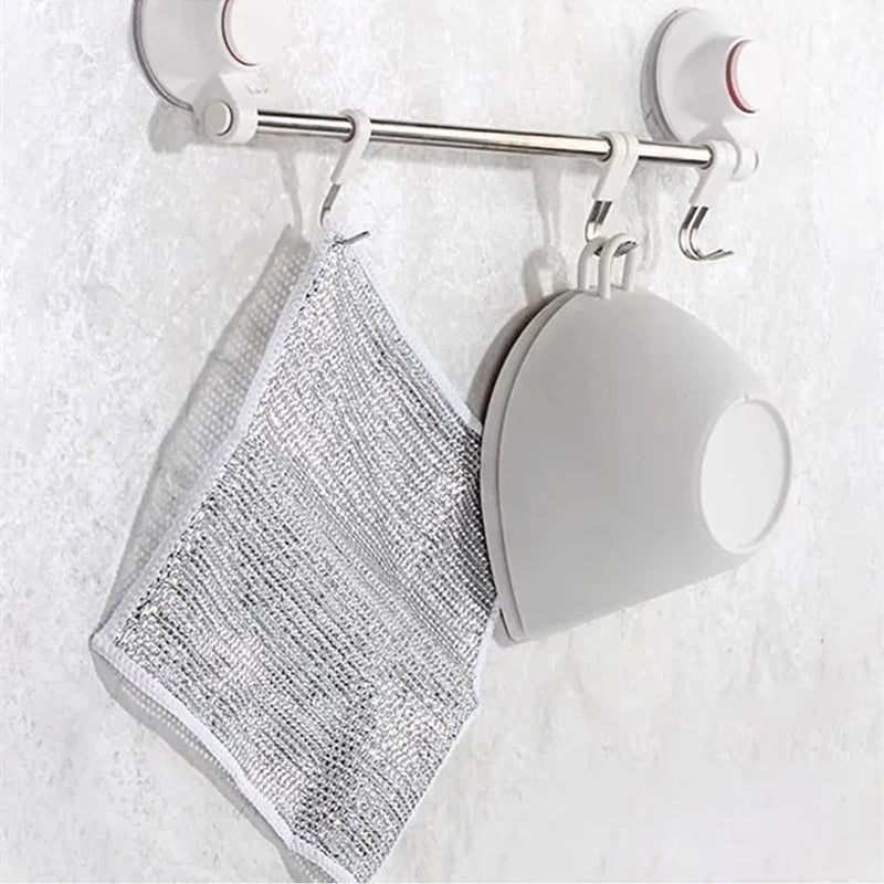 Skorter | Scratch-resistant wire mesh cloth