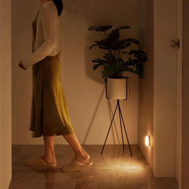 Skorter | MotionGlow - Automatic LED light with motion sensor for indoor rooms