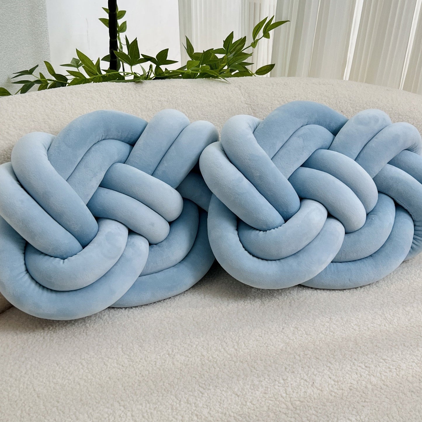 Skorter | CozyKnot - Stylish Living Room Cushions