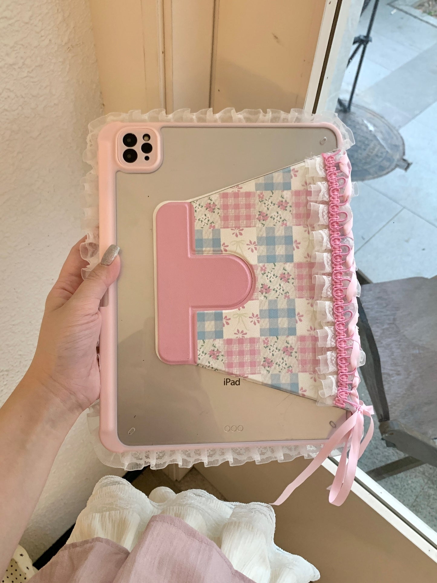 Skorter | Pastel Gingham Lace iPad Case – Pink & Blue Flower Stand Cover with Ruffle Hem
