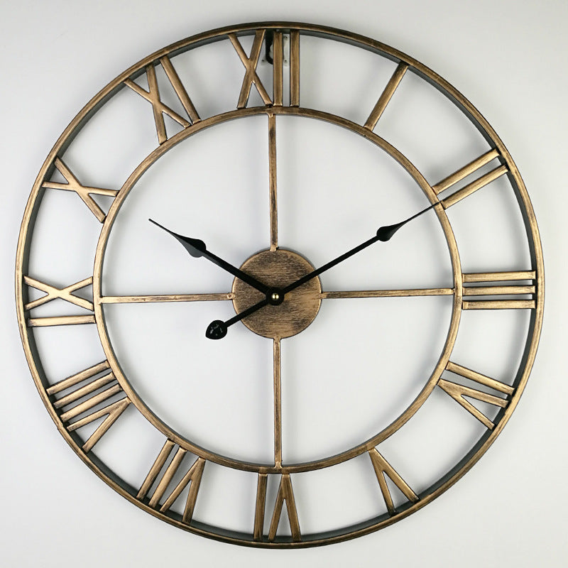 Skorter | Large Retro Wall Clock made of Iron in Vintage Style