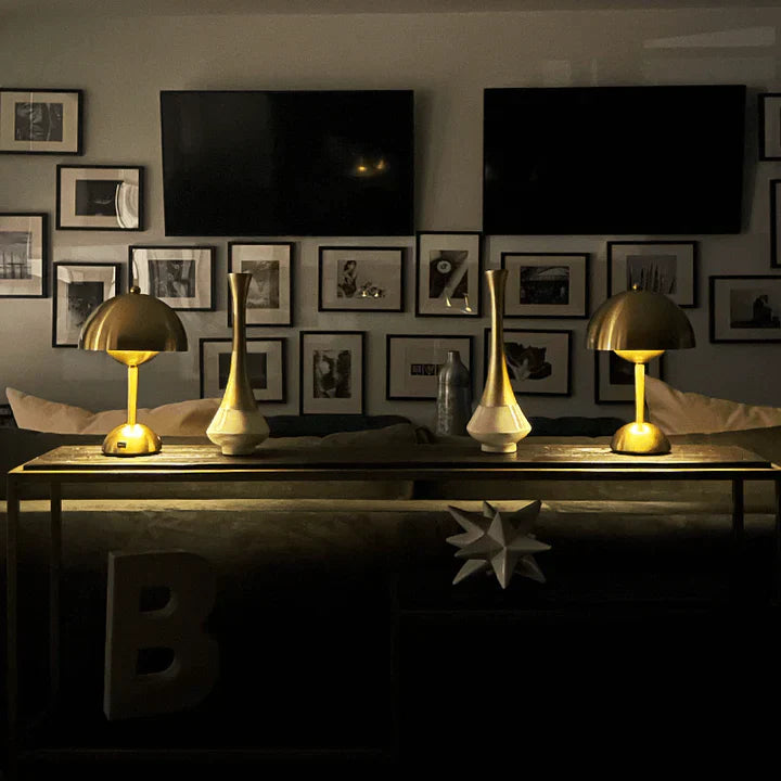 Skorter | Modern table lamp