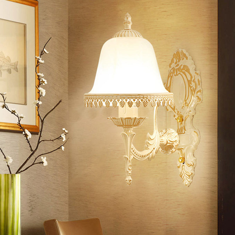 Skorter | Threaded Wall Light Classic Floral Lacquer Frosted Glass Wall Lighting in White