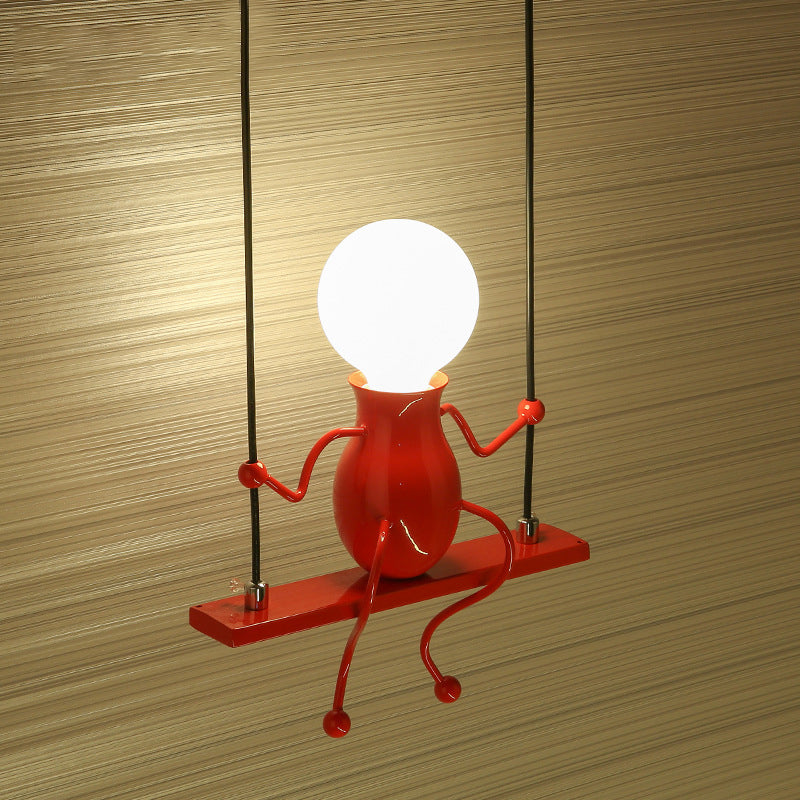 Skorter | SwingDesign - Modern wall lamp with swinging figure
