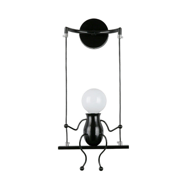 Skorter | SwingDesign - Modern wall lamp with swinging figure