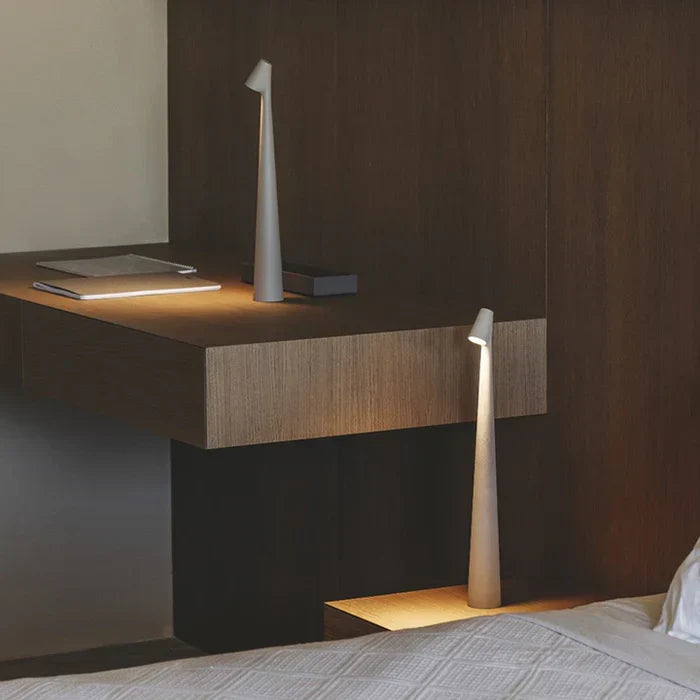 Skorter | LuminEssence Glow Sculpting Table Lamp