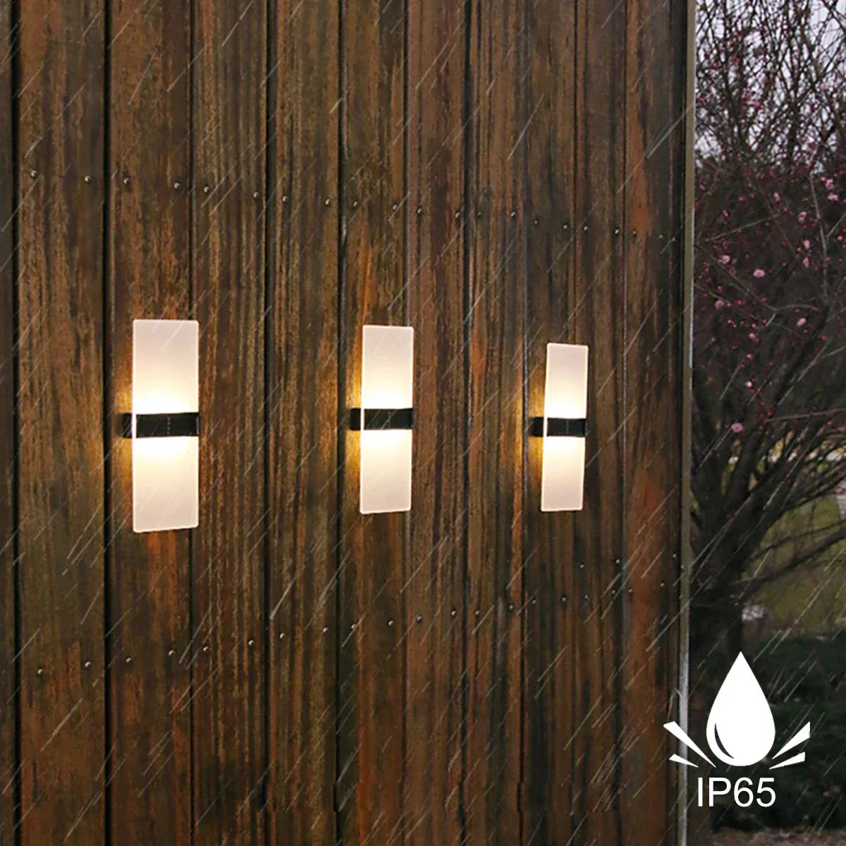 Skorter | LuminaraSolar - LED Outdoor Wall Lamp Powered by Solar Energy