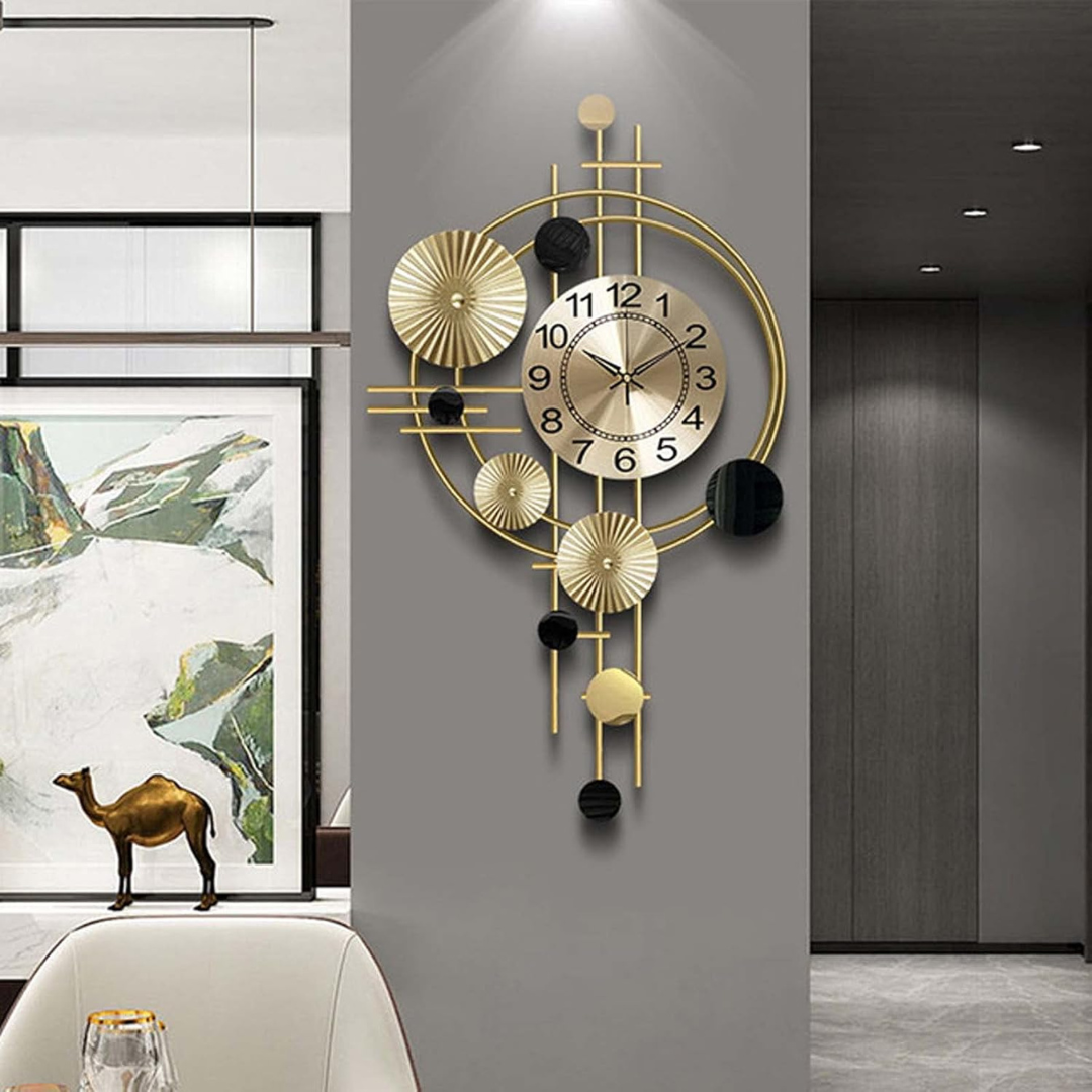 Skorter | Vornix | Large Modern Wall Clock – Elegant Metal Design for Living Room or Office
