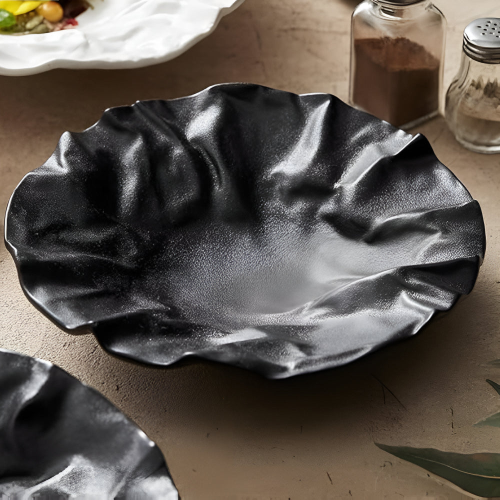 Skorter | Artisan Wrinkled Paper Ceramic Plate