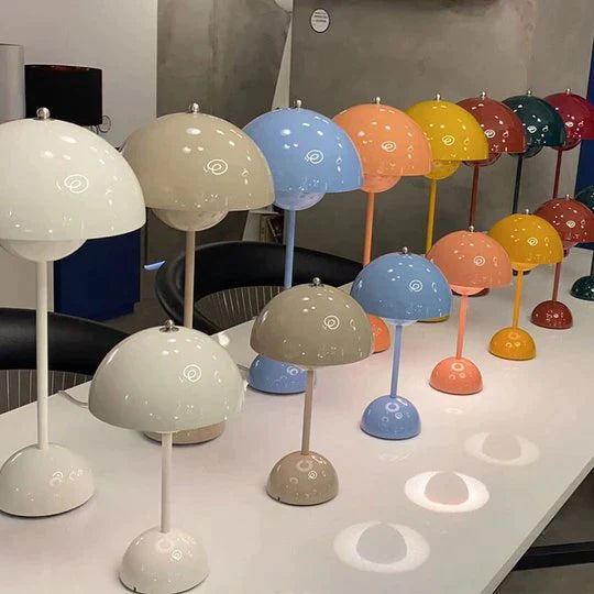 Skorter | Modern table lamp