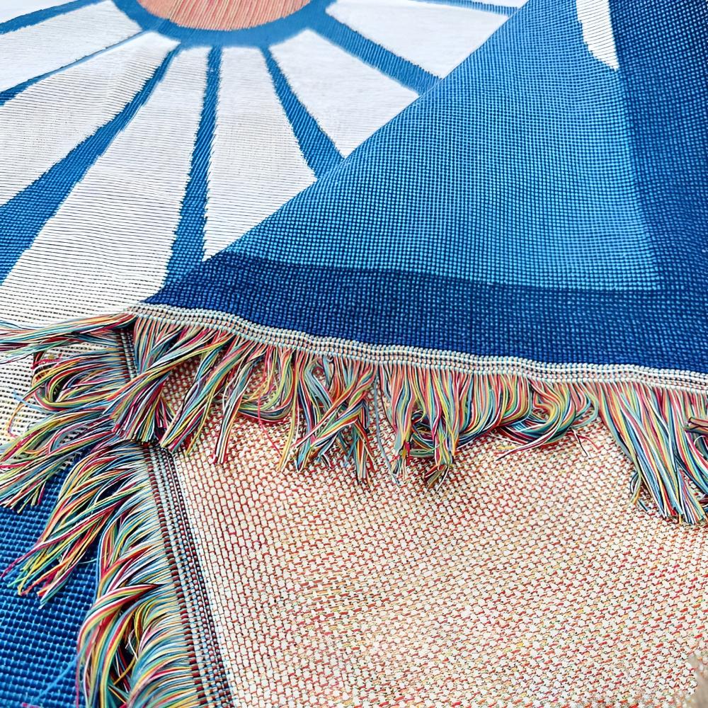 Skorter | Cozy Daisy Woven Throw