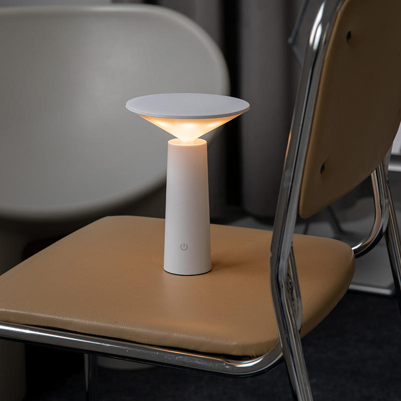 Skorter | FlexiGlow - Dimmable LED Table Lamp