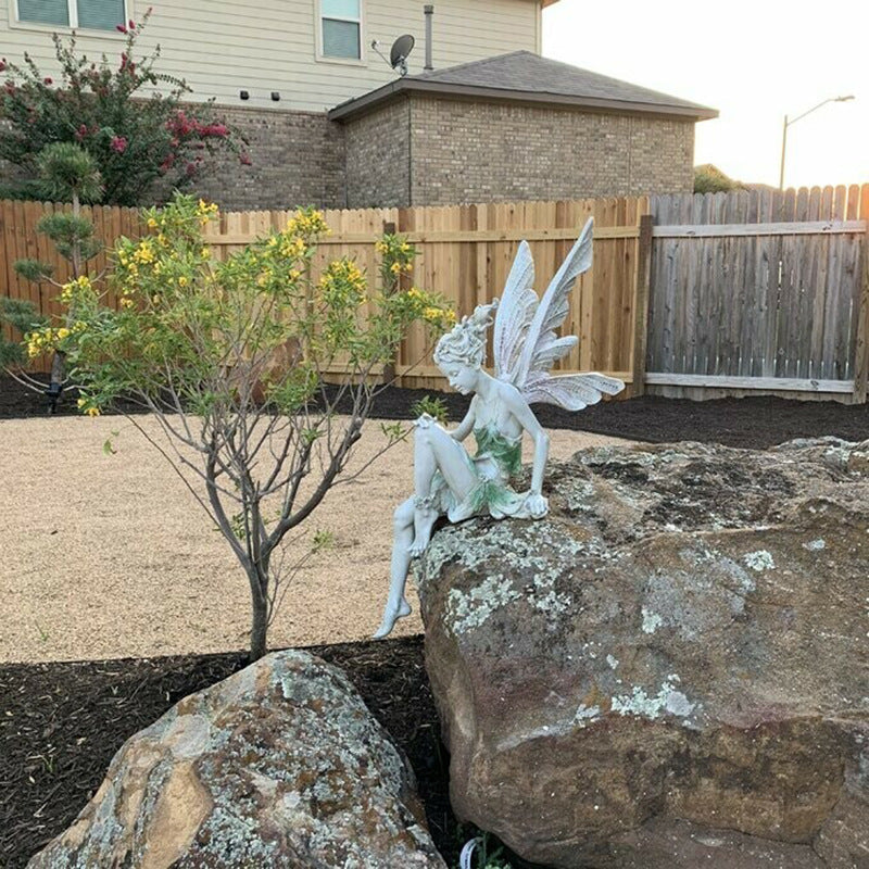 Skorter | Garden Fairy Statue